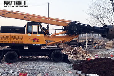 輪式旋挖鉆機-農村房建好幫手